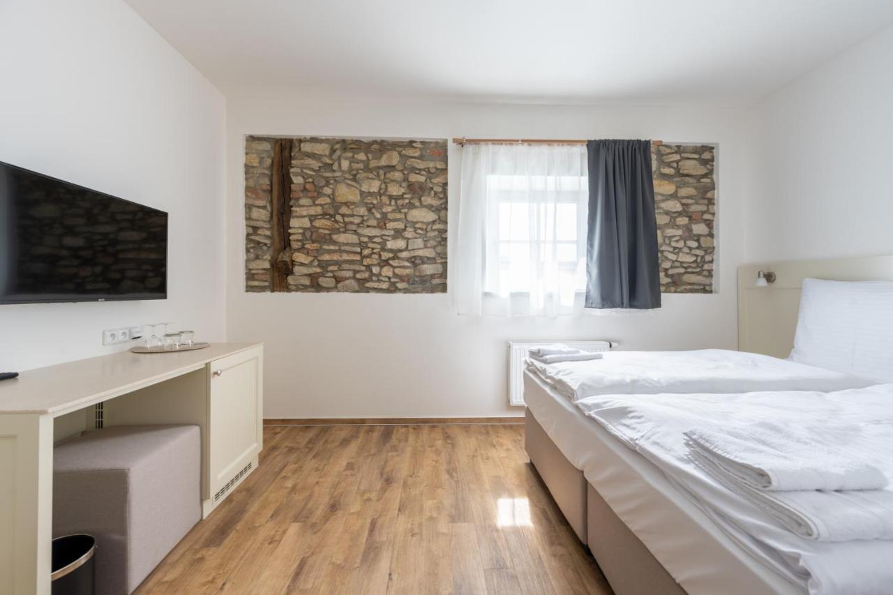 Hotel Barborsky Dvur Кутна-Гора Номер фото