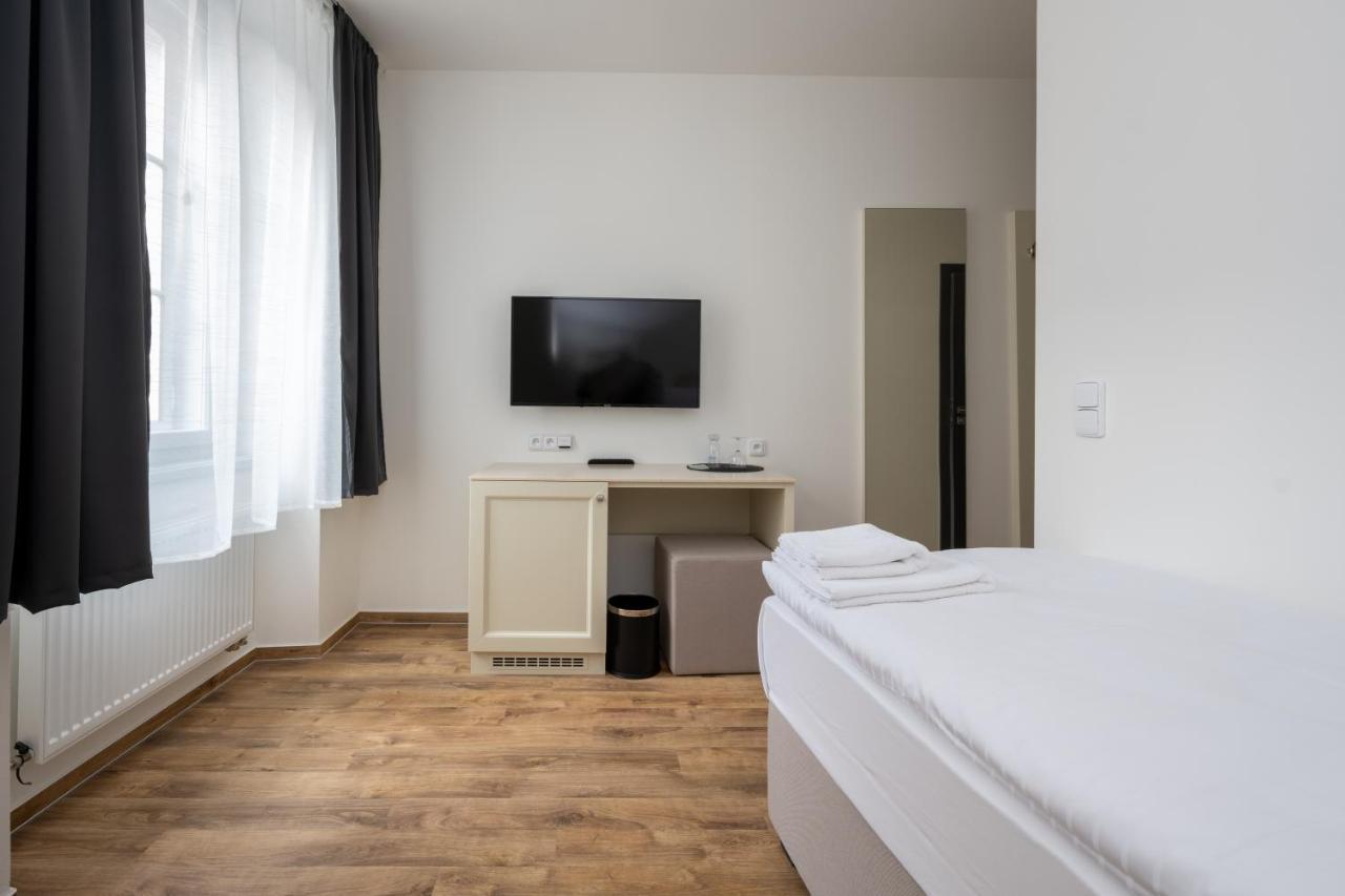 Hotel Barborsky Dvur Кутна-Гора Экстерьер фото