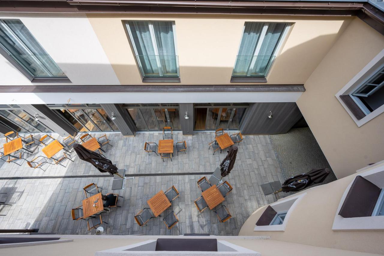 Hotel Barborsky Dvur Кутна-Гора Экстерьер фото